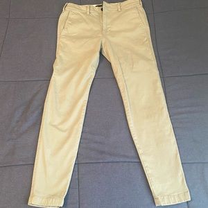 Guys Super Skinny Hollister Grey Chino Pants